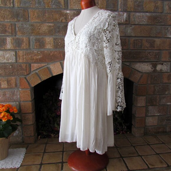 LACE DRESS or NIGHTGOWN, L, IVORY OVER-DRESS w KNEE-LENGTH SLIP by J. GEE, NWT - Picture 3 of 6